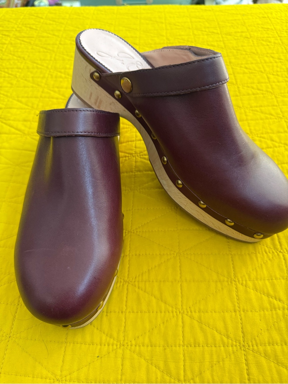 J.CREW Convertible Leather Clogs Wine Burgundy Sz 9 Leather Wood Sole BA188